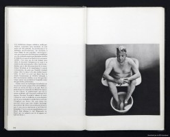 Histoire de la médecine, graphisme Erik Nitsche, texte Jean Starobinski, Lausanne, Les Éditions Rencontre, 1963, p. 104-105.